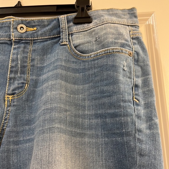 Arizona Jeans ladies shorts - Picture 3 of 9